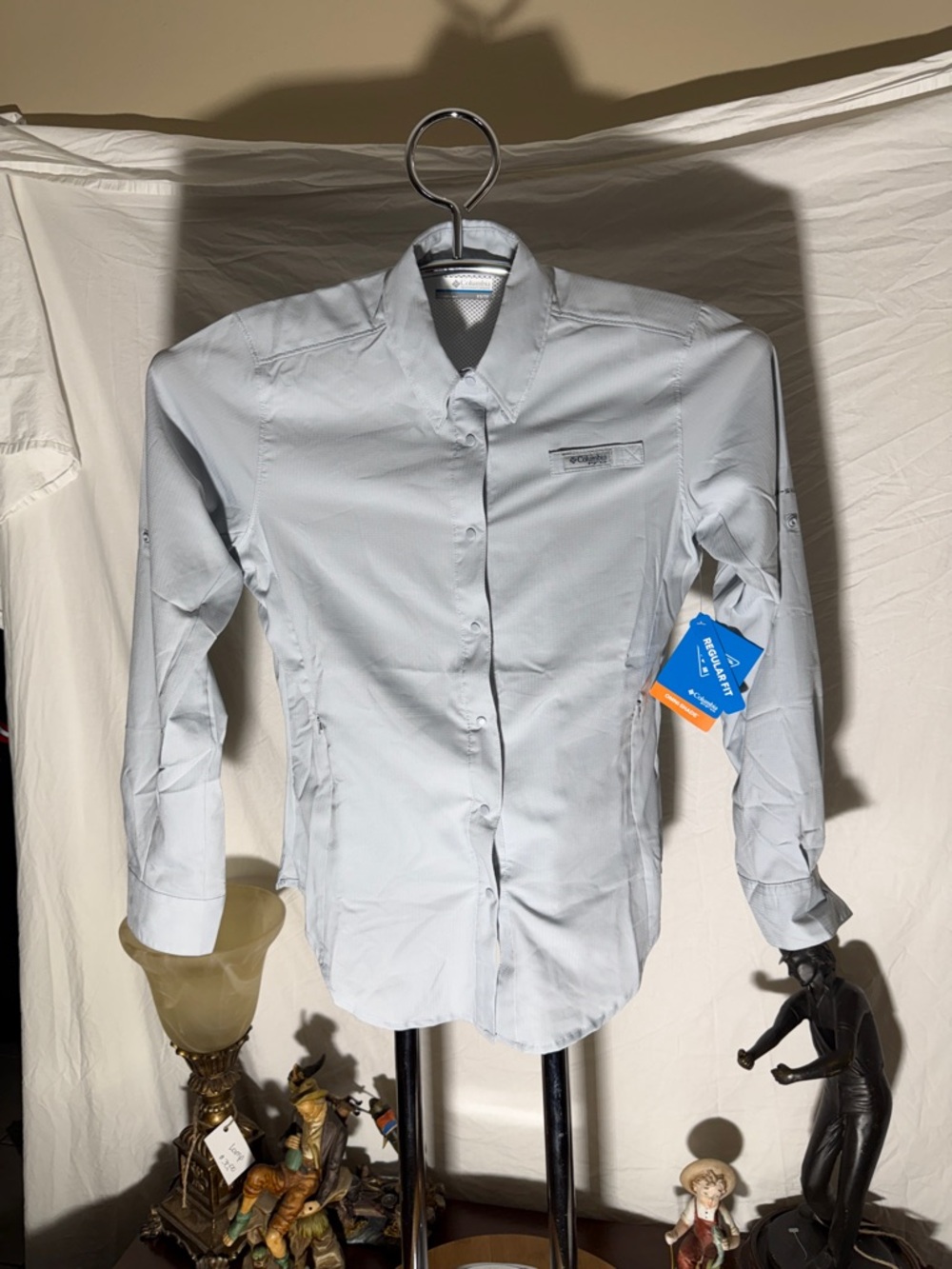 Columbia Women's Light Gray Button-Down Shirt